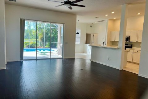 Casa en alquiler en Sarasota, Florida, 3 dormitorios, 174.93 m2 № 1909345 - foto 5