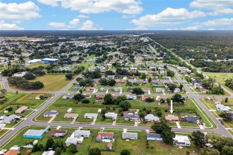 Villa ou maison à vendre à North Port, Floride: 2 chambres, 83.89 m2 № 2277176 - photo 22