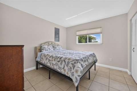 Villa ou maison à vendre à North Port, Floride: 2 chambres, 83.89 m2 № 2277176 - photo 15