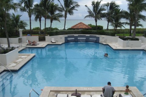Copropriété à louer à Miami Beach, Floride: 1 chambre, 102.19 m2 № 1989750 - photo 14
