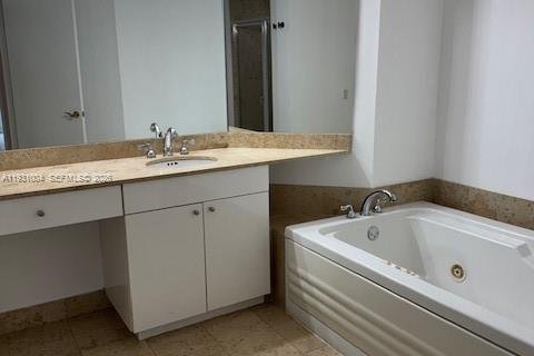 Copropriété à louer à Miami Beach, Floride: 1 chambre, 102.19 m2 № 1989750 - photo 26