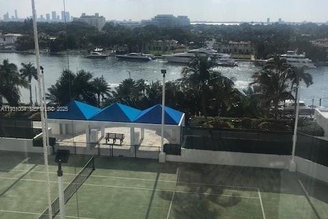 Copropriété à louer à Miami Beach, Floride: 1 chambre, 102.19 m2 № 1989750 - photo 11