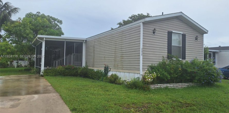 Villa ou maison à Homestead, Floride 3 chambres, 78.97 m2 № 1982212