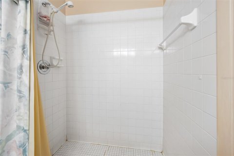 Copropriété à vendre à Daytona Beach, Floride: 2 chambres, 109.81 m2 № 2099285 - photo 22