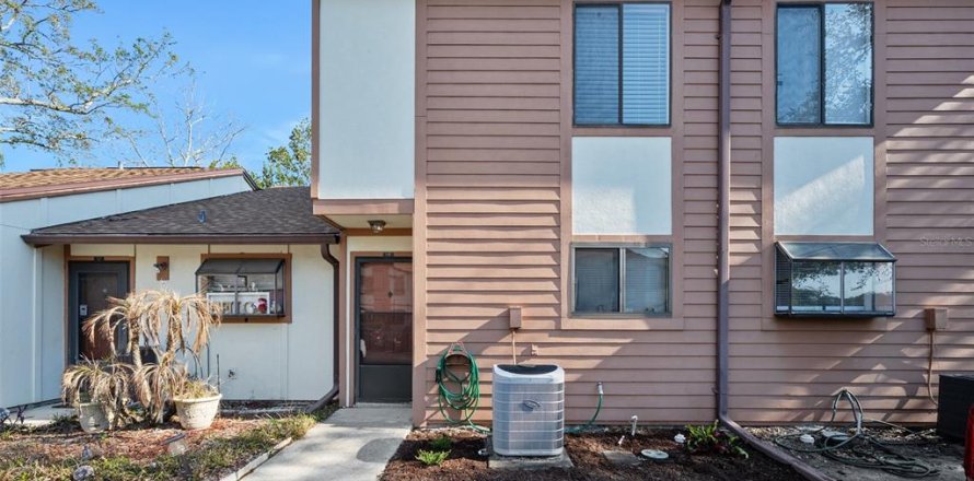 Condo à Daytona Beach, Floride, 2 chambres  № 2099285