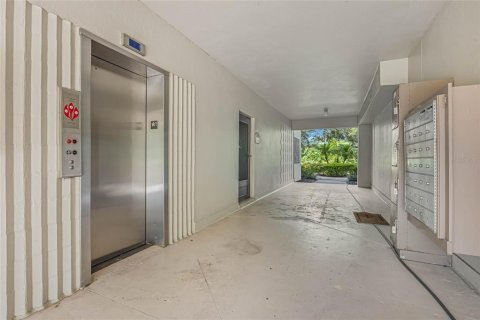 Condominio en alquiler en Winter Park, Florida, 1 dormitorio, 71.72 m2 № 1901311 - foto 3
