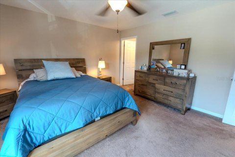Townhouse in Wesley Chapel, Florida 3 bedrooms, 146.41 sq.m. № 1835810 - photo 8