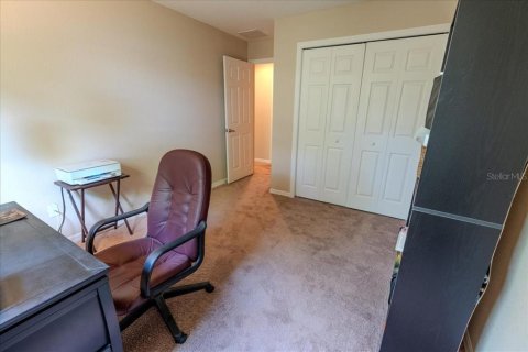 Townhouse in Wesley Chapel, Florida 3 bedrooms, 146.41 sq.m. № 1835810 - photo 16