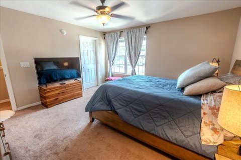 Townhouse in Wesley Chapel, Florida 3 bedrooms, 146.41 sq.m. № 1835810 - photo 7