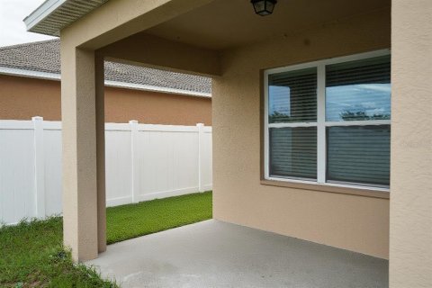 Casa en alquiler en Winter Haven, Florida, 3 dormitorios, 157 m2 № 1917488 - foto 16