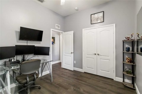 House in Wesley Chapel, Florida 5 bedrooms, 306.76 sq.m. № 1873621 - photo 22