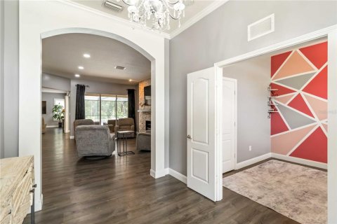 House in Wesley Chapel, Florida 5 bedrooms, 306.76 sq.m. № 1873621 - photo 8