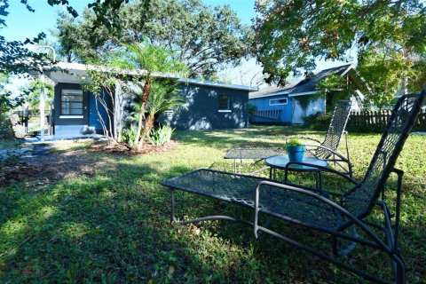 House in Orlando, Florida 2 bedrooms, 107.02 sq.m. № 2395941 - photo 25