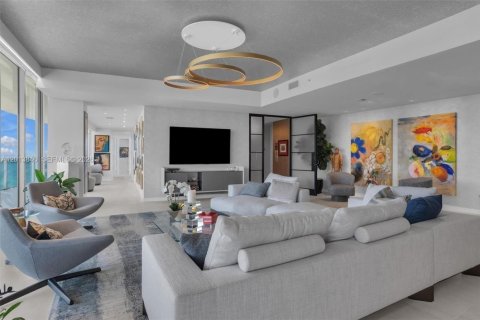 Copropriété à louer à Fort Lauderdale, Floride: 3 chambres, 232.35 m2 № 2171232 - photo 14