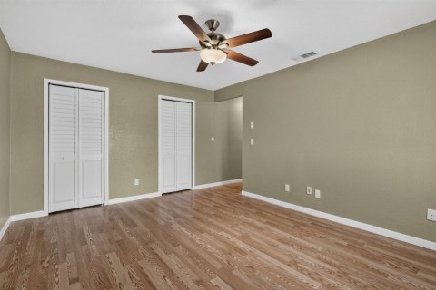 House in Jupiter, Florida 3 bedrooms, 122.91 sq.m. № 2185353 - photo 24