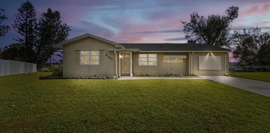 Casa en North Port, Florida 3 dormitorios, 133.04 m2 № 1434552