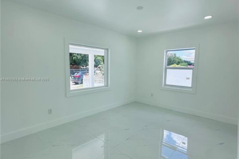 Купить виллу или дом в Хайалиа, Флорида 4 спальни, 241.73м2, № 1785721 - фото 18