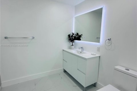 Купить виллу или дом в Хайалиа, Флорида 4 спальни, 241.73м2, № 1785721 - фото 26