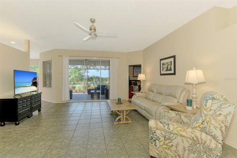 House in Nokomis, Florida 2 bedrooms, 157.28 sq.m. № 1654505 - photo 3