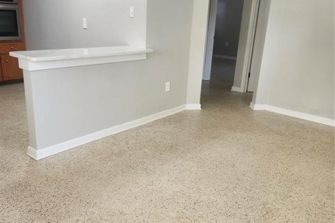 Appartement à louer à Orlando, Floride: 2 chambres, 83.61 m2 № 2433431 - photo 2
