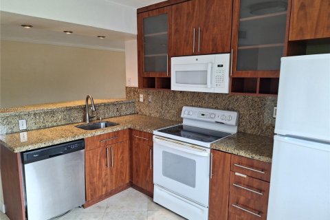 Copropriété à louer à Plantation, Floride: 2 chambres, 101.91 m2 № 2074856 - photo 27