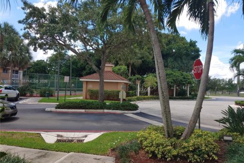 Copropriété à louer à Plantation, Floride: 2 chambres, 101.91 m2 № 2074856 - photo 6