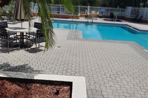 Copropriété à louer à Plantation, Floride: 2 chambres, 101.91 m2 № 2074856 - photo 8