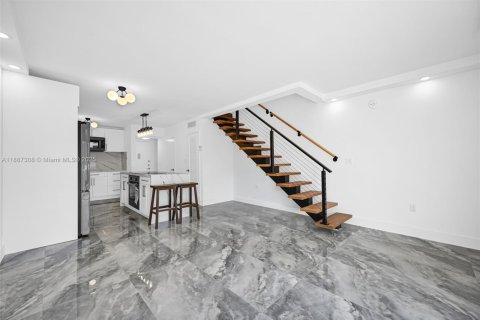 Снять в аренду кондоминиум в Санни-Айлс-Бич, Флорида 1 спальня, 86.4м2, № 1942567 - фото 16