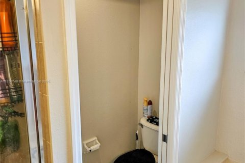 Купить виллу или дом в Кейп-Корал, Флорида 3 спальни, № 2016026 - фото 25