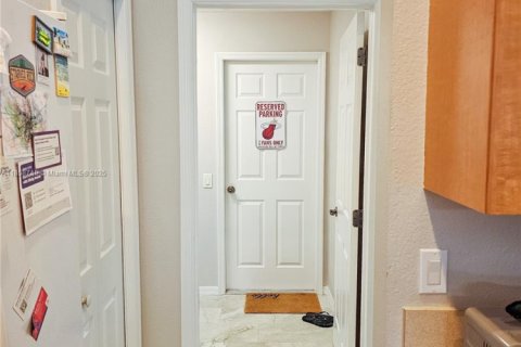 Купить виллу или дом в Кейп-Корал, Флорида 3 спальни, № 2016026 - фото 13