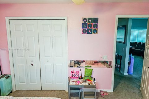 Купить виллу или дом в Кейп-Корал, Флорида 3 спальни, № 2016026 - фото 19