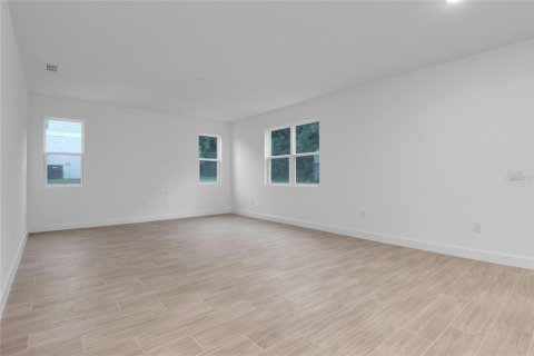 Casa en venta en Mount Dora, Florida, 4 dormitorios, 248.05 m2 № 2329522 - foto 10