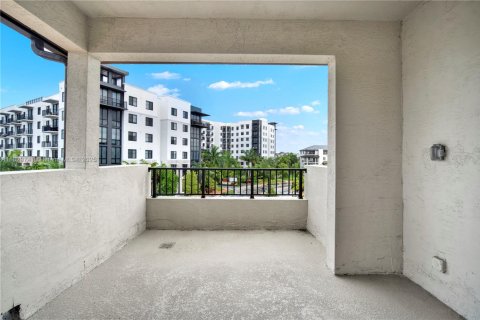 Купить кондоминиум в Дорал, Флорида 3 спальни, 173.36м2, № 1832236 - фото 17