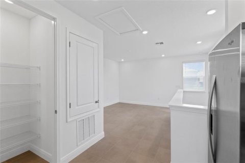Apartment in Orlando, Florida 1 bedroom, 69.68 sq.m. № 2198524 - photo 6