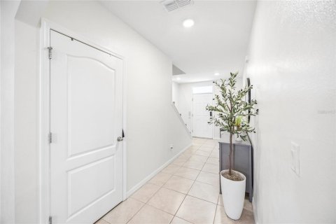 Villa ou maison à vendre à Ocoee, Floride: 5 chambres, 227.33 m2 № 2275484 - photo 15