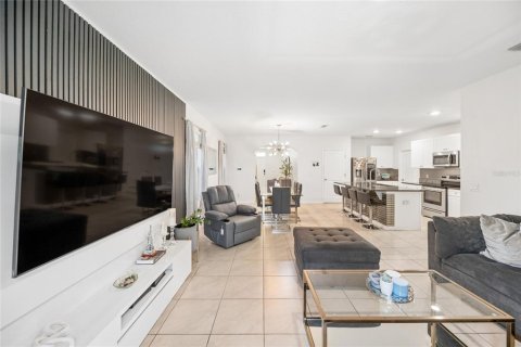 Villa ou maison à vendre à Ocoee, Floride: 5 chambres, 227.33 m2 № 2275484 - photo 10