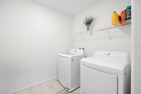 Villa ou maison à vendre à Ocoee, Floride: 5 chambres, 227.33 m2 № 2275484 - photo 23