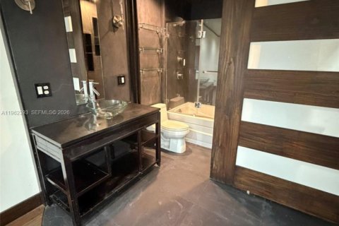 Adosado en alquiler en Pembroke Pines, Florida, 2 dormitorios, 108.6 m2 № 2024919 - foto 11