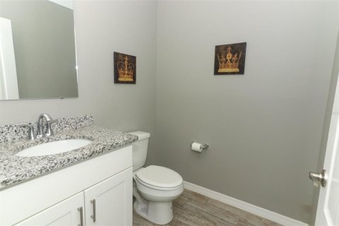 House in Mascotte, Florida 4 bedrooms, 248.61 sq.m. № 1538410 - photo 16