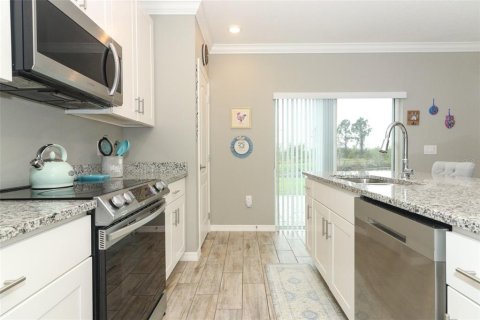 House in Mascotte, Florida 4 bedrooms, 248.61 sq.m. № 1538410 - photo 6