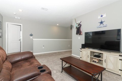 House in Mascotte, Florida 4 bedrooms, 248.61 sq.m. № 1538410 - photo 20