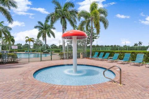 Touwnhouse à vendre à Boynton Beach, Floride: 3 chambres, 133.87 m2 № 2077648 - photo 25
