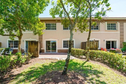 Touwnhouse à vendre à Boynton Beach, Floride: 3 chambres, 133.87 m2 № 2077648 - photo 21