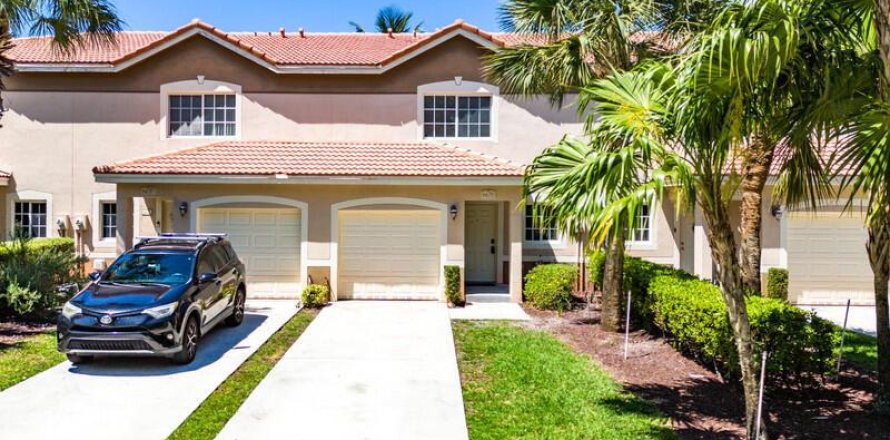 Touwnhouse à Boynton Beach, Floride 3 chambres, 133.87 m2 № 2077648
