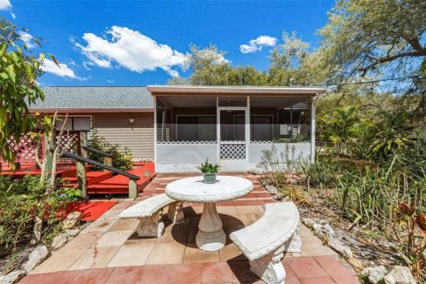 House in Port Charlotte, Florida 2 bedrooms, 98.29 sq.m. № 2099434 - photo 25