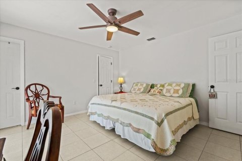 House in Port Charlotte, Florida 2 bedrooms, 98.29 sq.m. № 2099434 - photo 14
