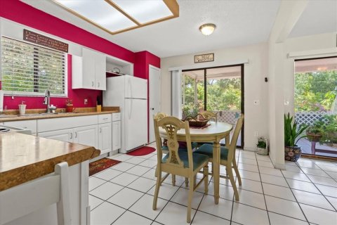 House in Port Charlotte, Florida 2 bedrooms, 98.29 sq.m. № 2099434 - photo 10