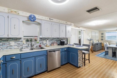 Villa ou maison à vendre à Crystal River, Floride: 2 chambres, 104.05 m2 № 2273321 - photo 12