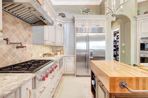 Casa en venta en Tampa, Florida, 5 dormitorios, 461.63 m2 № 1717422 - foto 27