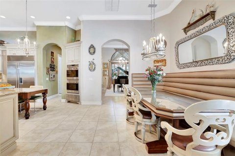 Casa en venta en Tampa, Florida, 5 dormitorios, 461.63 m2 № 1717422 - foto 20